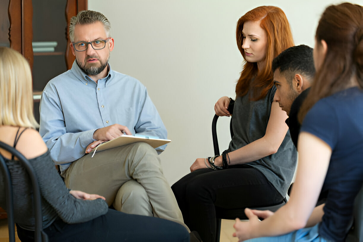 6 Ways CBT Helps You Rewire Thought Patterns That Are Wrecking Your Day